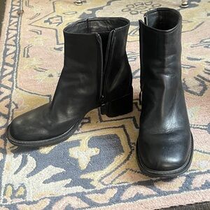 Timberland Black Leather Ankle Booties